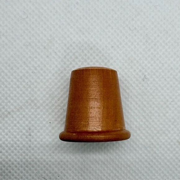 Vintage Wooden Hand Painted Folk Art Strawberry Sewing Thimble Switzerland - Picture 2 of 10